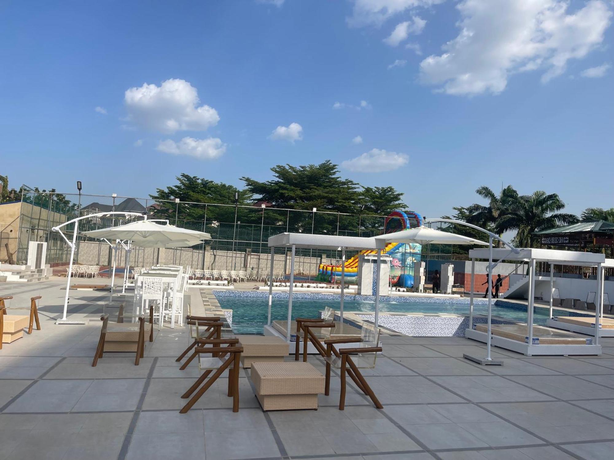 Aa Hotel And Suites 阿布贾 外观 照片